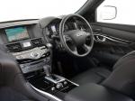 Infiniti M30d S 2010 года (UK)